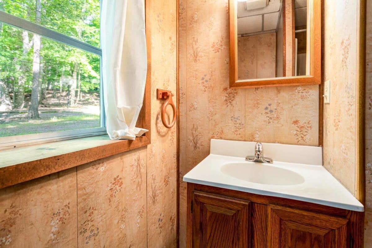 Hot Tub, Large Deck, Wifi, Fire Pit At Chalet Cabin Morton Grove Eksteriør billede