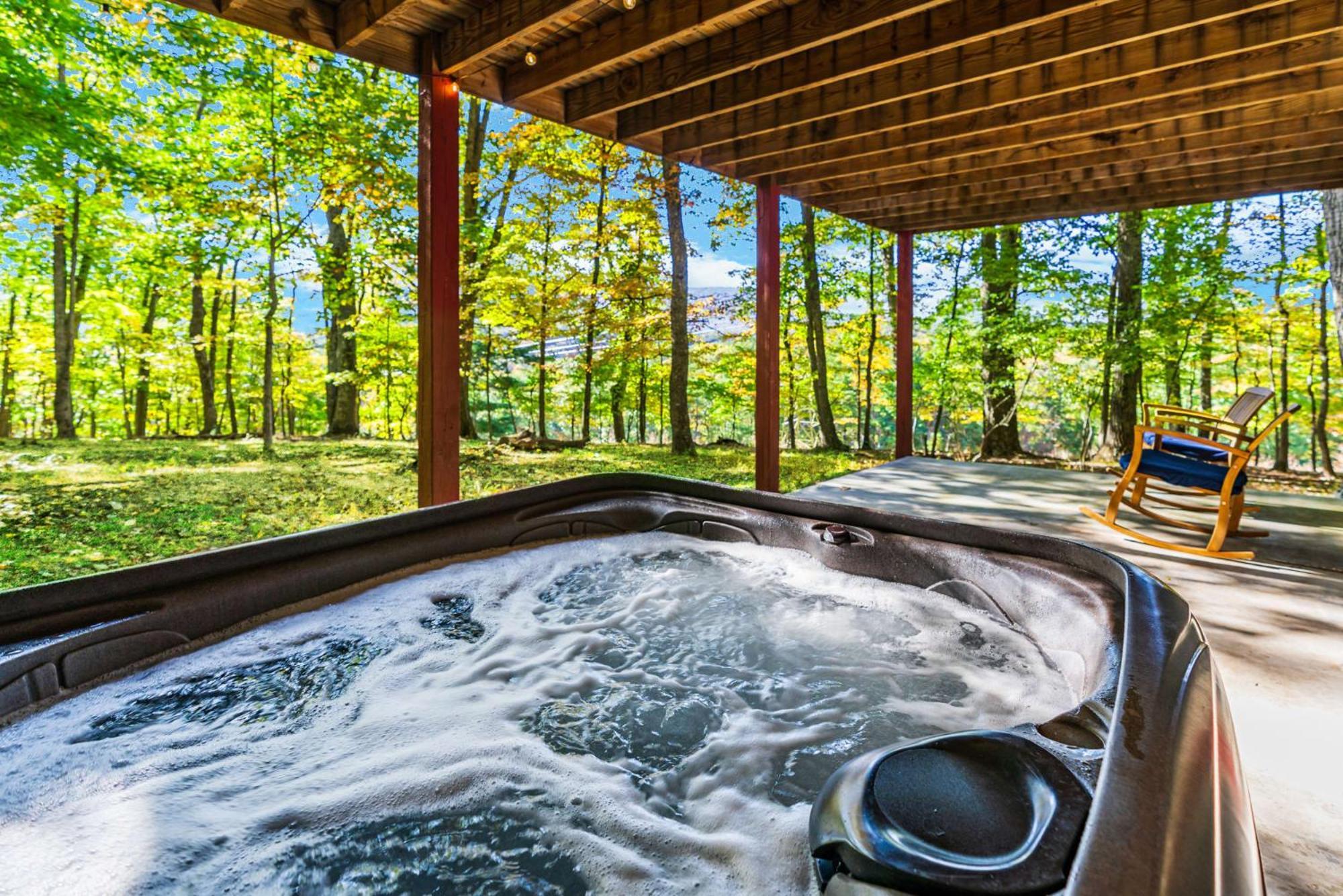 Hot Tub, Large Deck, Wifi, Fire Pit At Chalet Cabin Morton Grove Eksteriør billede